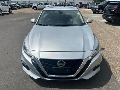 2022 Nissan Altima 2.5 SL