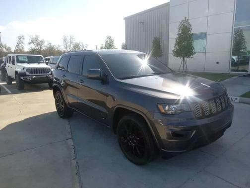 2019 Jeep Grand Cherokee Altitude