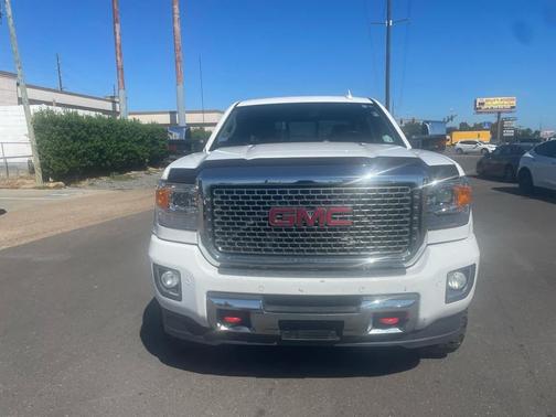 2015 GMC Sierra 2500 Denali