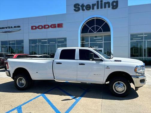 Bright White Clearcoat 2020 RAM 3500 Tradesman 4x4 Crew Cab 8 Box
