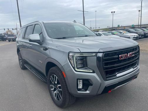 2024 GMC Yukon XL AT4