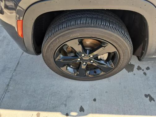 Baltic Gray Metallic Clearcoat 2021 Jeep Grand Cherokee L Altitude