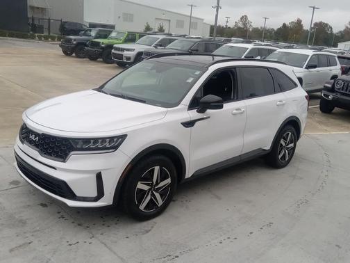 2022 Kia Sorento S