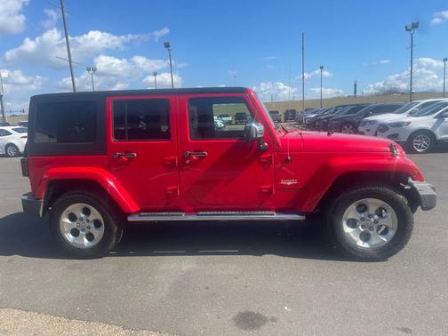 2015 Jeep Wrangler Unlimited Sahara