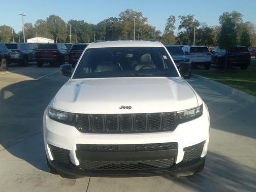 2024 Jeep Grand Cherokee L Altitude