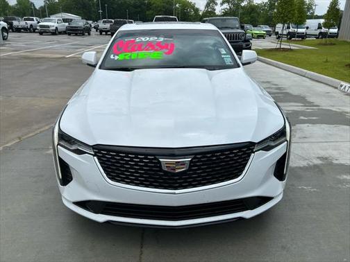 2023 Cadillac CT4 Luxury
