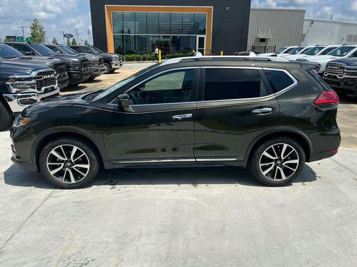2017 Nissan Rogue SL