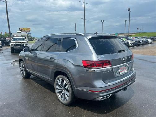 2022 Volkswagen Atlas 3.6L SEL Premium