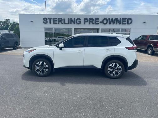 Pearl White Tricoat 2023 Nissan Rogue SV