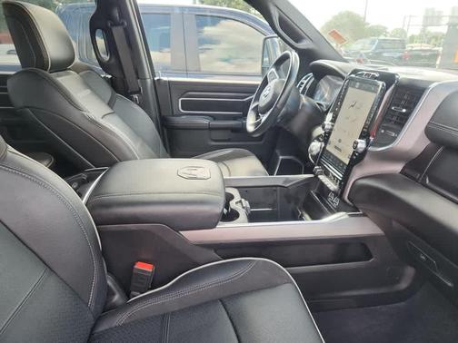 2023 RAM 2500 Laramie 4x4 Crew Cab 64 Box