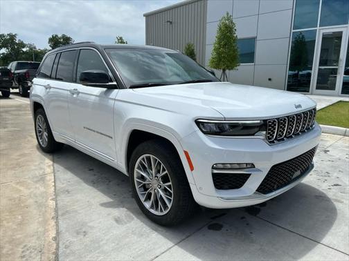 2025 Jeep Grand Cherokee Summit