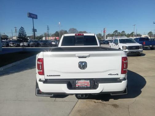 2024 RAM 3500 Laramie 4x4 Crew Cab 8 Box
