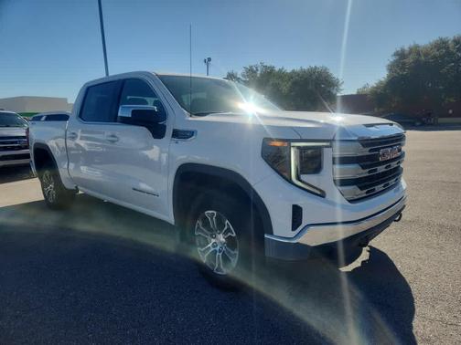 2024 GMC Sierra 1500 SLE