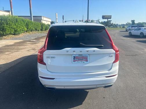 2020 Volvo XC90 T5 Momentum