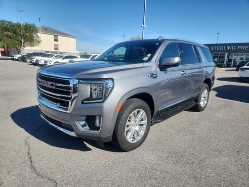 2022 GMC Yukon SLT