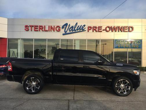 Photo 1 of 12 of 2019 RAM 1500 Big Horn