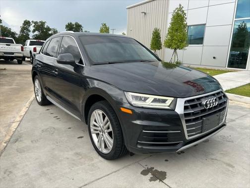 2018 Audi Q5 Premium Plus