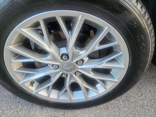 2023 Jeep Grand Cherokee Summit