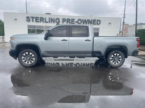 Sterling Gray Metallic 2024 Chevrolet Silverado 2500 Custom