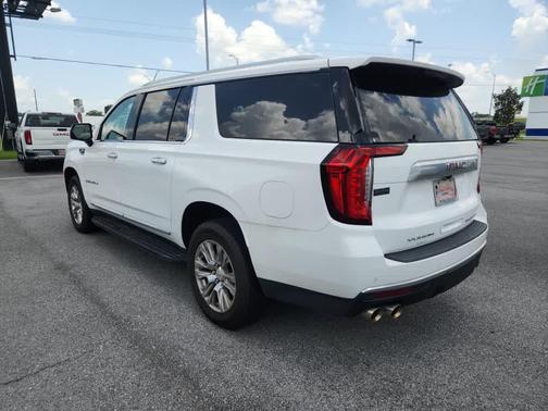 Summit White 2021 GMC Yukon XL Denali