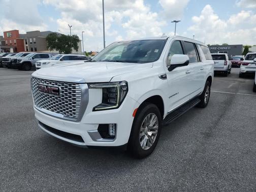 Summit White 2021 GMC Yukon XL Denali
