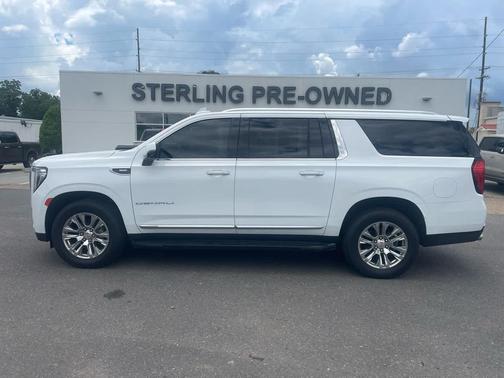 Summit White 2021 GMC Yukon XL Denali