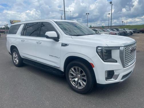 Summit White 2021 GMC Yukon XL Denali
