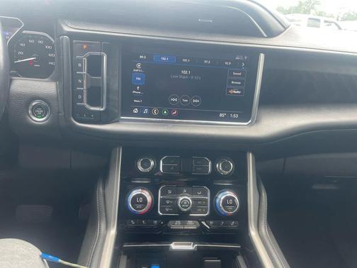 Summit White 2021 GMC Yukon XL Denali