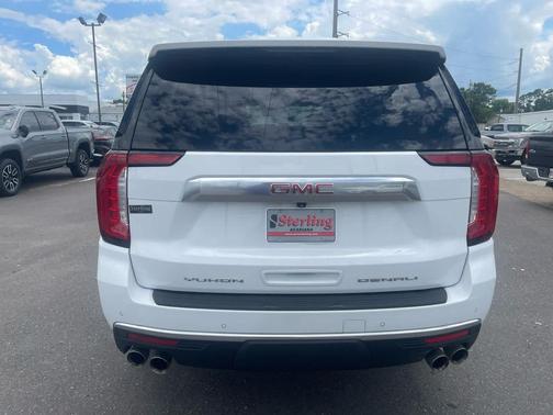Summit White 2021 GMC Yukon XL Denali