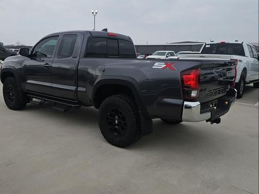 2023 Toyota Tacoma SR5