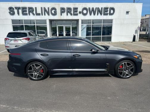 2022 Kia Stinger GT1