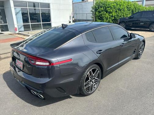 2022 Kia Stinger GT1