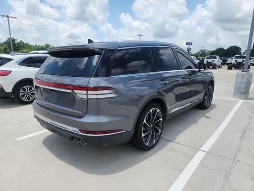 2022 Lincoln Aviator Reserve RWD