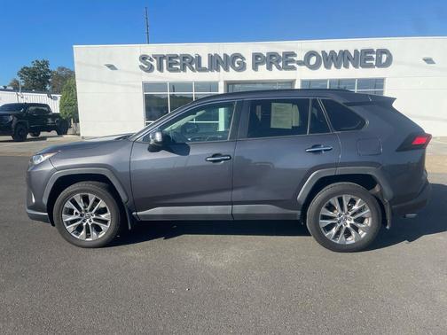 2020 Toyota RAV4 Limited