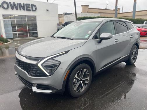 2024 Kia Sportage EX