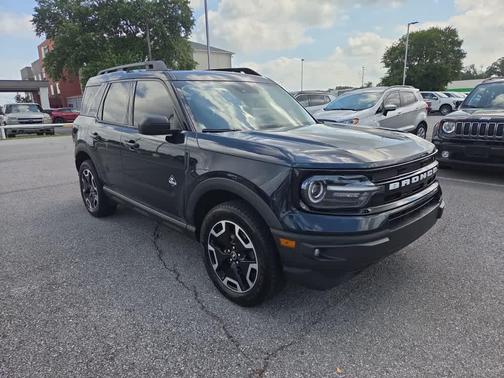 Alto Blue Metallic Tinted Clearcoat 2022 Ford Bronco Sport Outer Banks