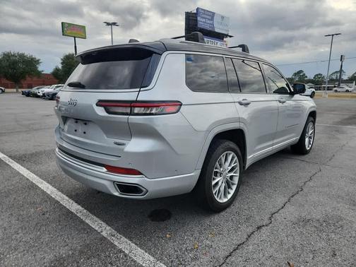 2023 Jeep Grand Cherokee L Summit