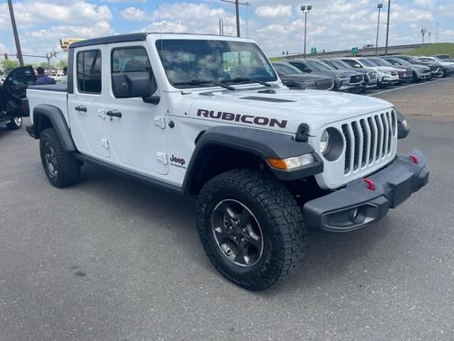 Bright White Clearcoat 2020 Jeep Gladiator Rubicon