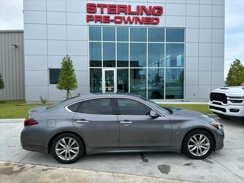 2019 INFINITI Q70 3.7 LUXE