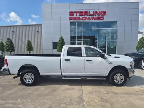 Bright White Clearcoat 2024 RAM 2500 Tradesman 4x4 Crew Cab 8 Box