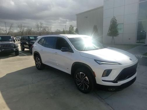 2025 Buick Enclave Sport Touring