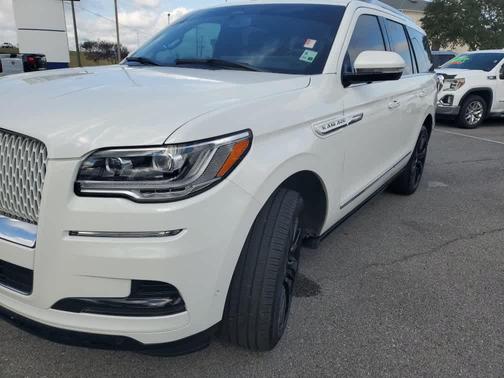 2024 Lincoln Navigator Reserve
