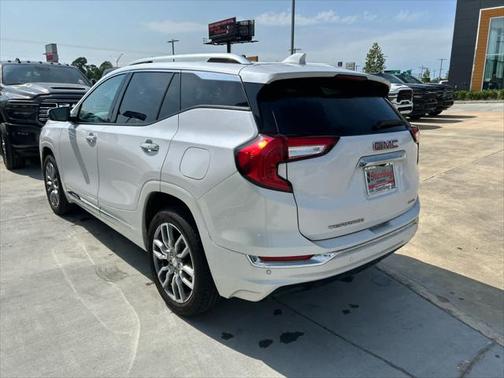 2024 GMC Terrain Denali