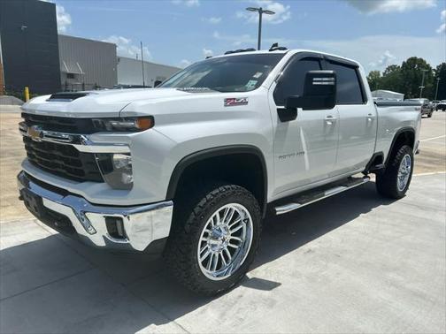 2024 Chevrolet Silverado 2500 LT