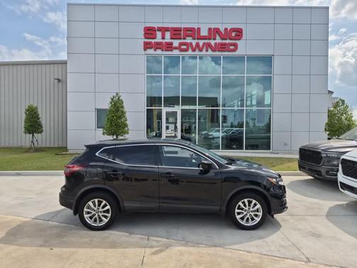 Magnetic Black Pearl 2021 Nissan Rogue Sport S