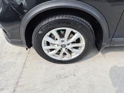 Magnetic Black Pearl 2021 Nissan Rogue Sport S