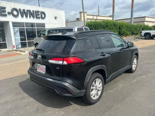 2022 Toyota Corolla Cross LE