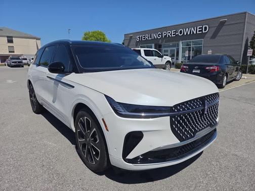 2024 Lincoln Nautilus Reserve