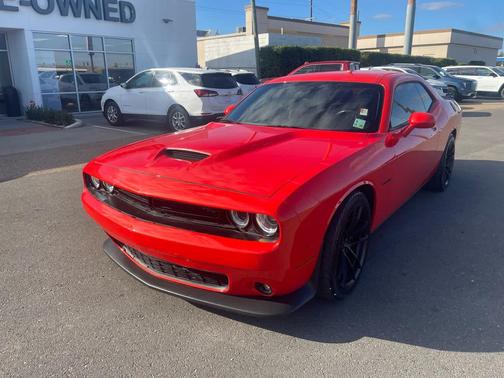 2022 Dodge Challenger R/T