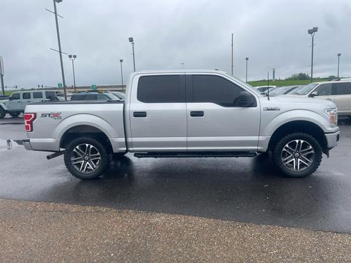 Ingot Silver Metallic 2019 Ford F-150 XL